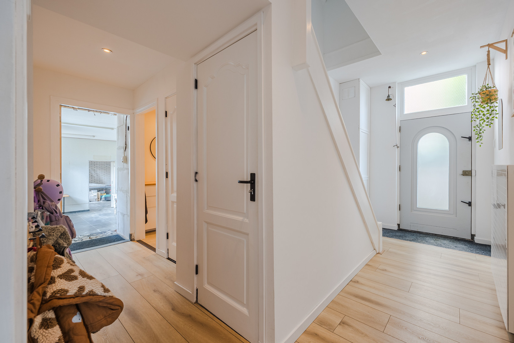 Twee-onder-één-kap te koop: Hoofdstraat 9, Zevenbergschen Hoek