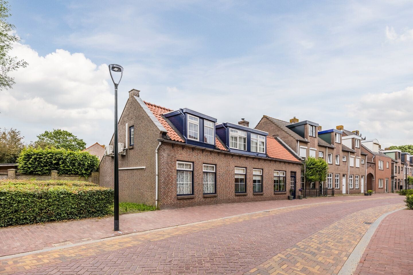 Vrijstaande woning te koop: Zevenbergsepoort 54, Klundert
