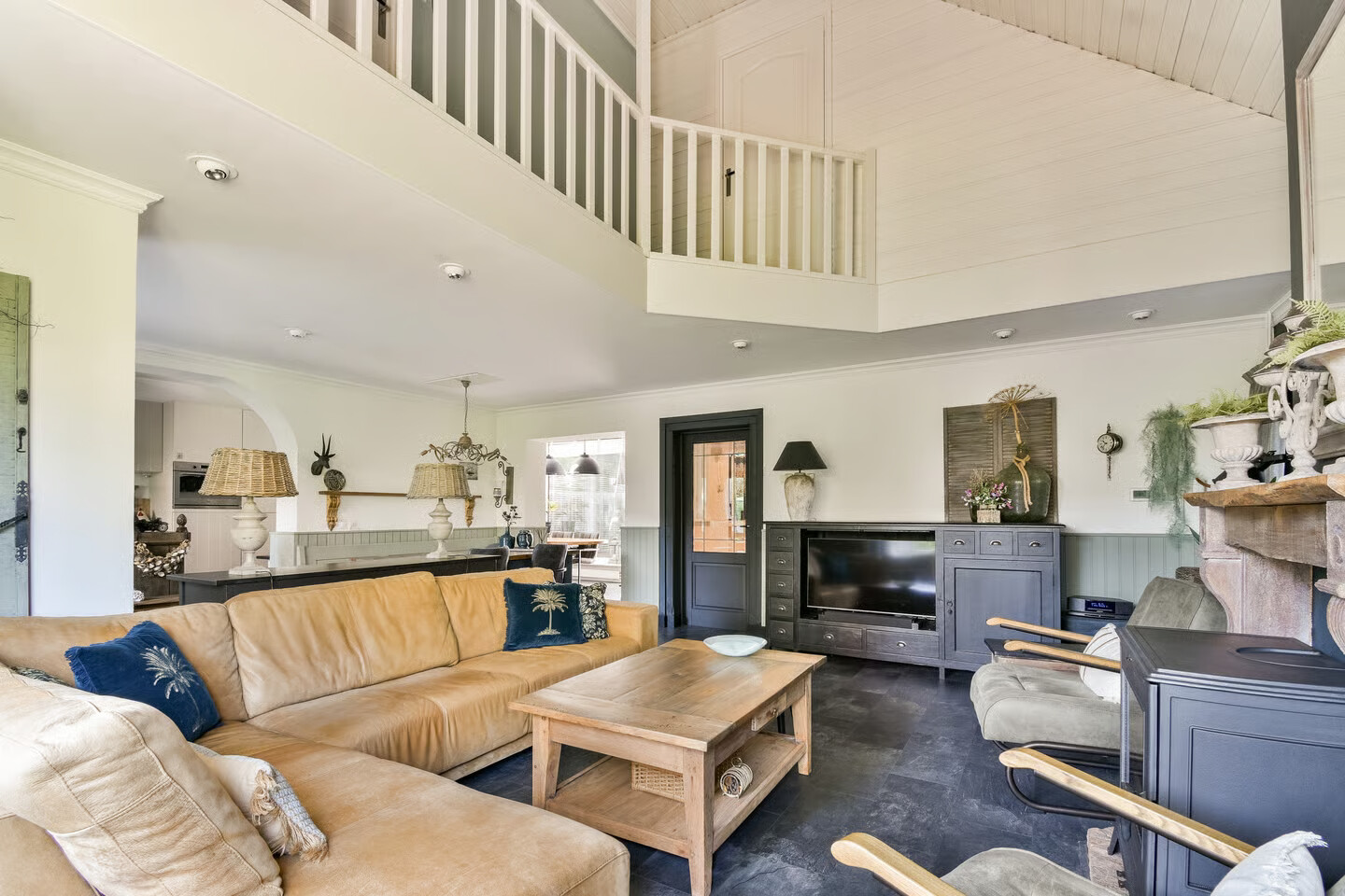 Vrijstaande woning te koop: Kadedijk 116, Fijnaart