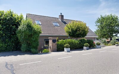 Oude Heijni. 77