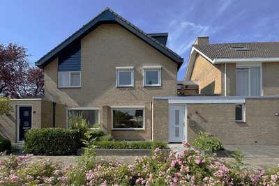 Huis te koop Andries Vierlinghlaan 3