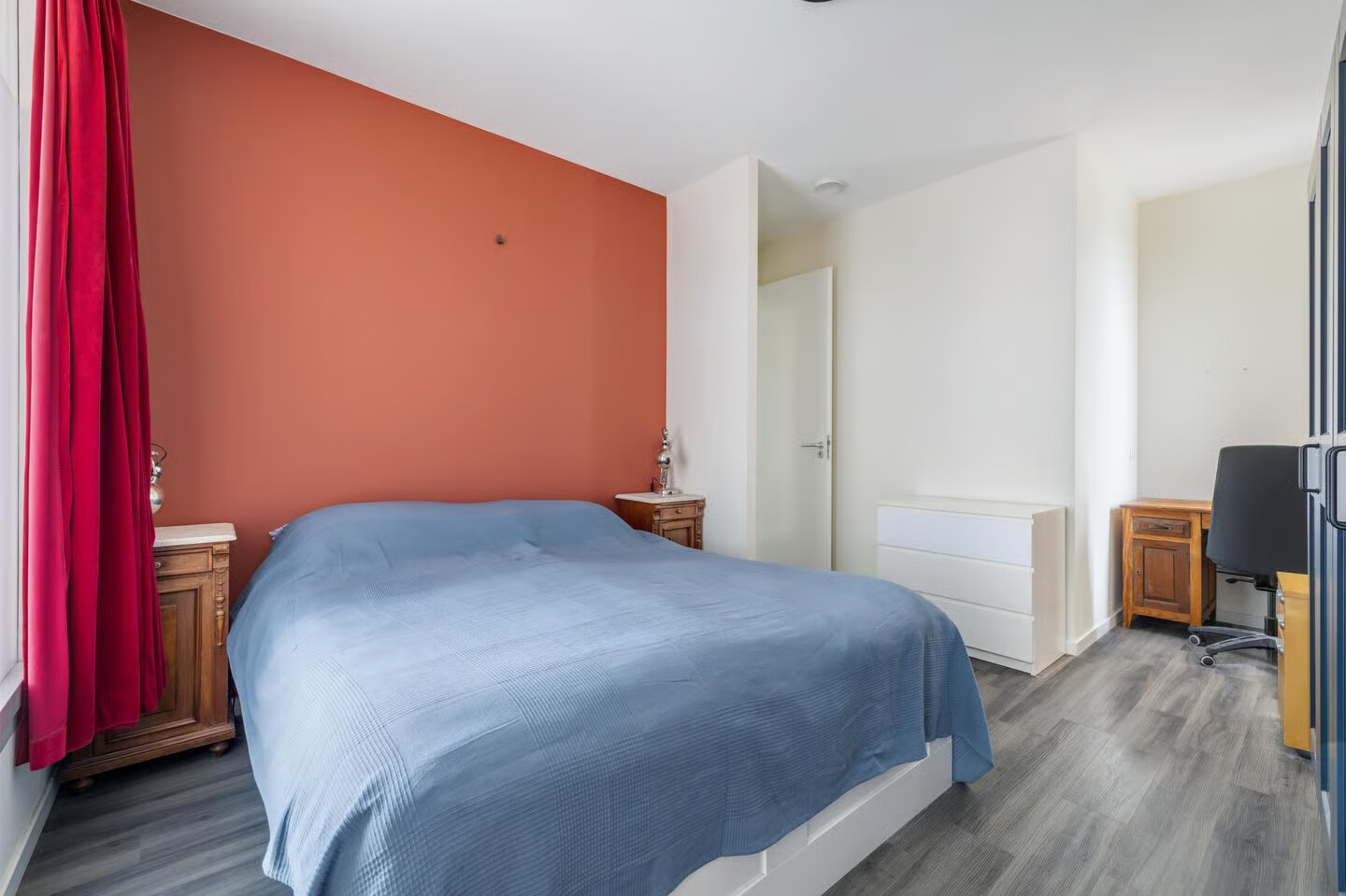 Appartement te koop: Anna van Lotharingentoren 36, Breda