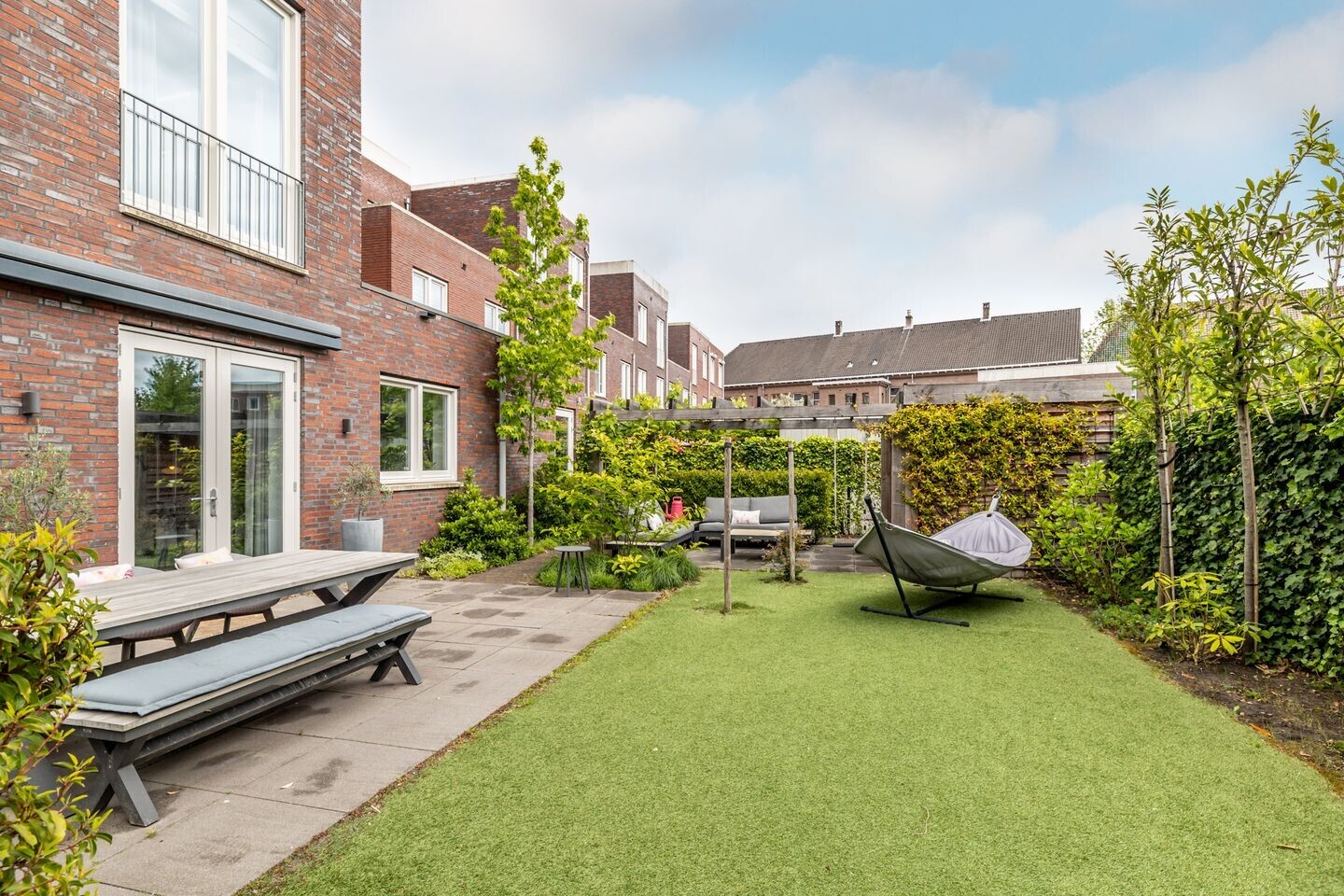 Hoekwoning te koop: Smits van Waesberghestraat 16, Breda