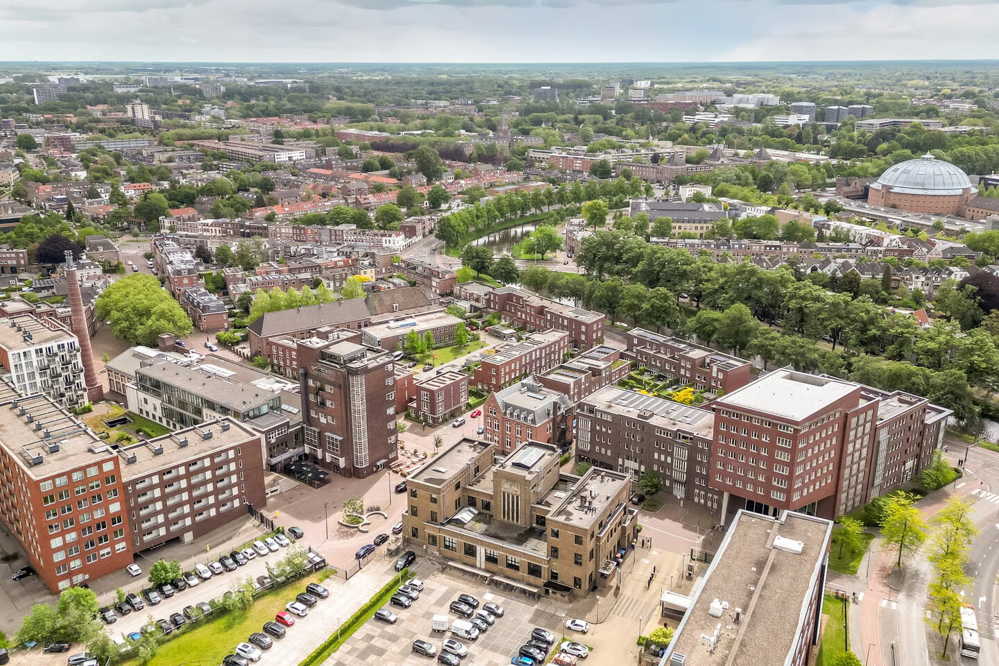 Hoekwoning te koop: Smits van Waesberghestraat 16, Breda