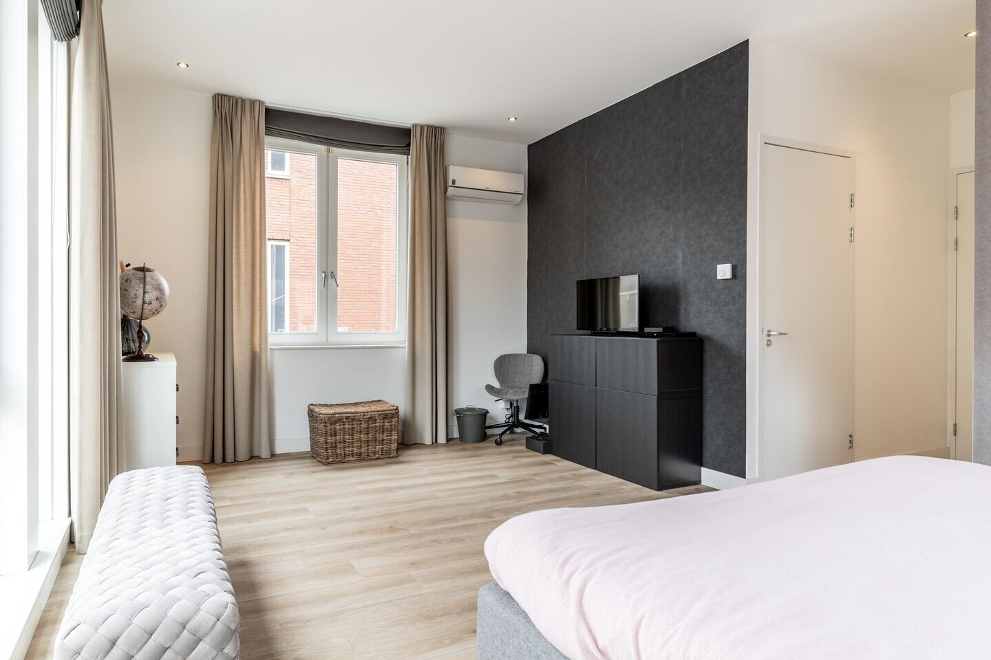 Hoekwoning te koop: Smits van Waesberghestraat 16, Breda