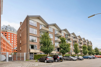 Valkenstraat 11