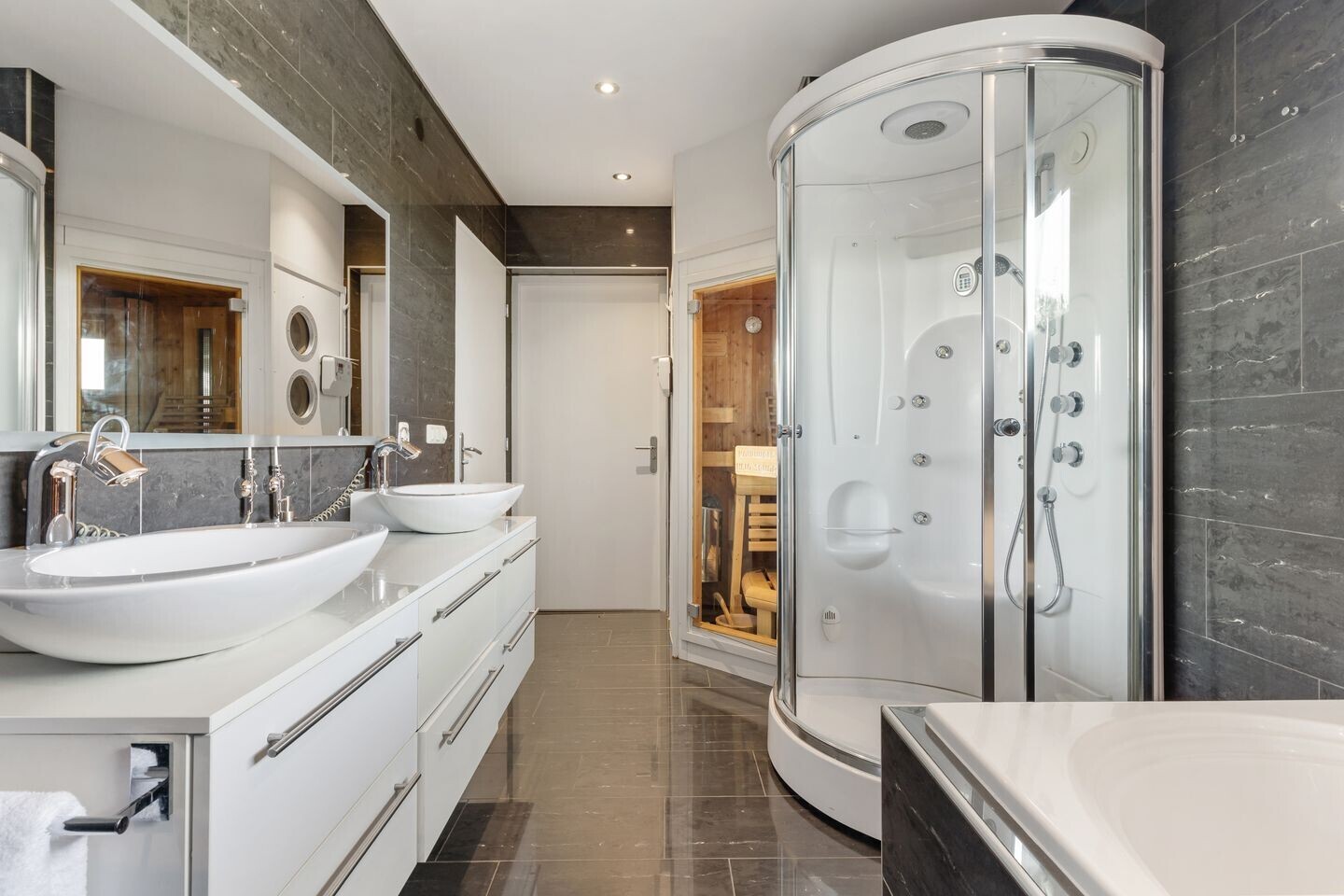 Appartement te koop: Irenestraat 31C, Breda