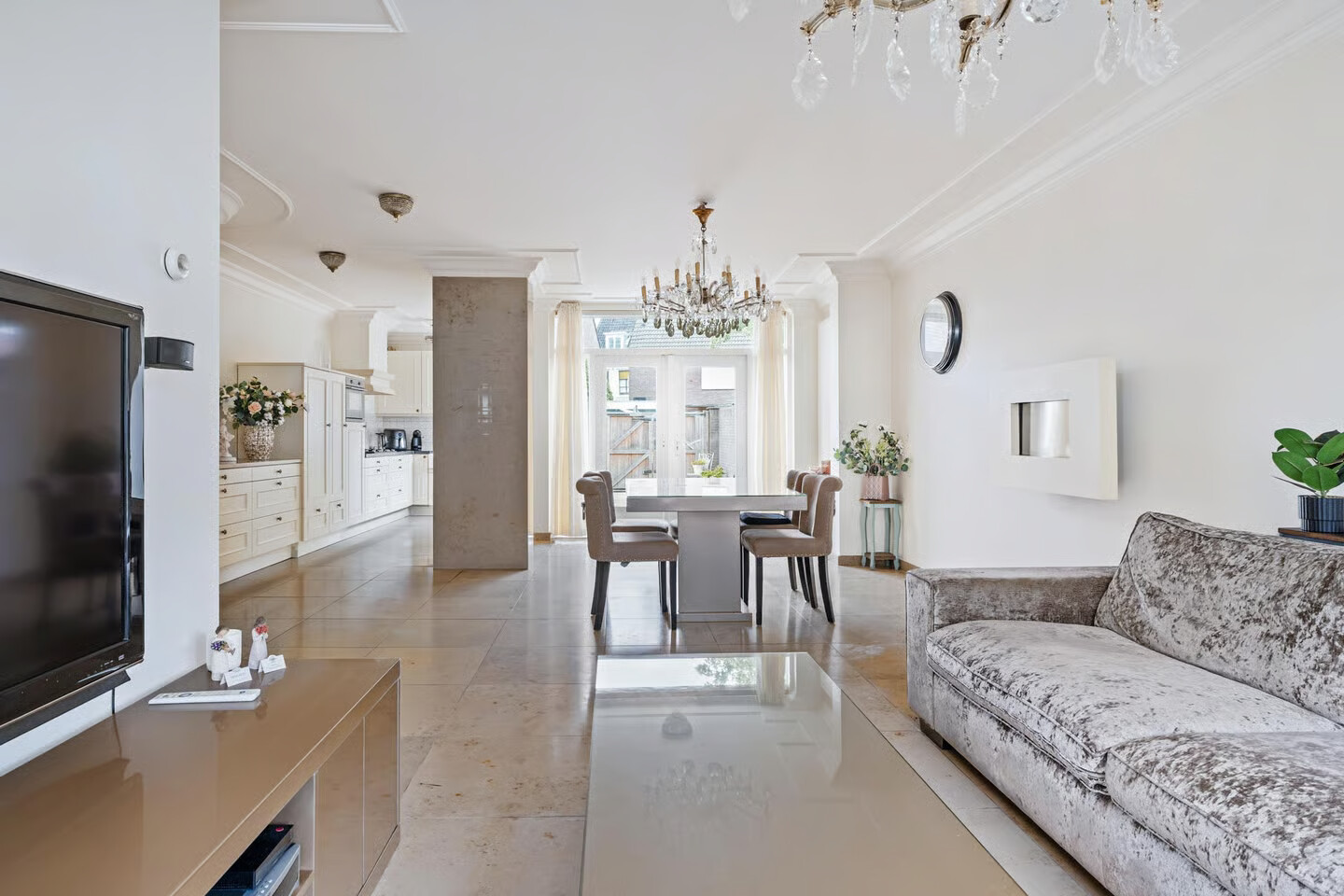 Tussenwoning te koop: Fellenoordstraat 47, Breda
