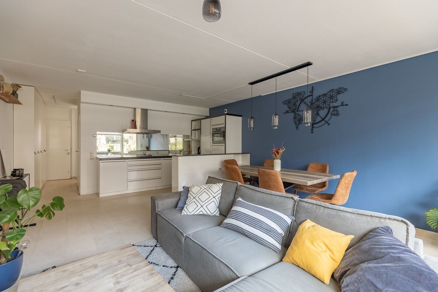 Appartement te koop: Middellaan 296, Breda