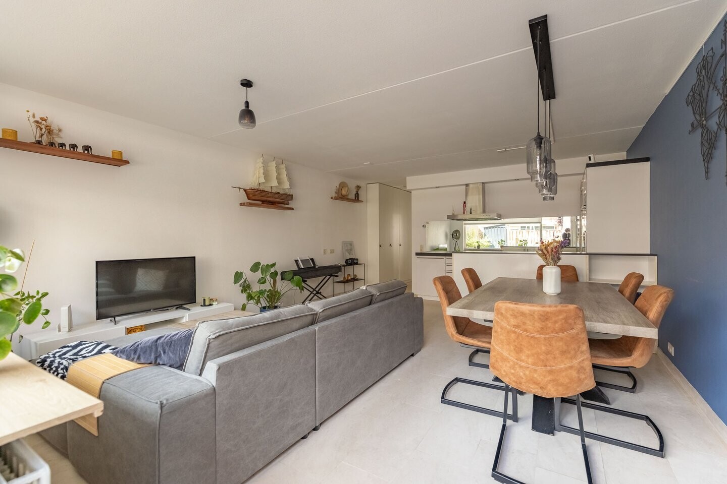 Appartement te koop: Middellaan 296, Breda