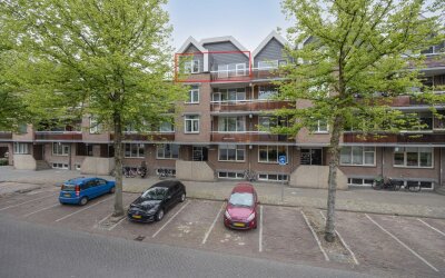 Middellaan 406