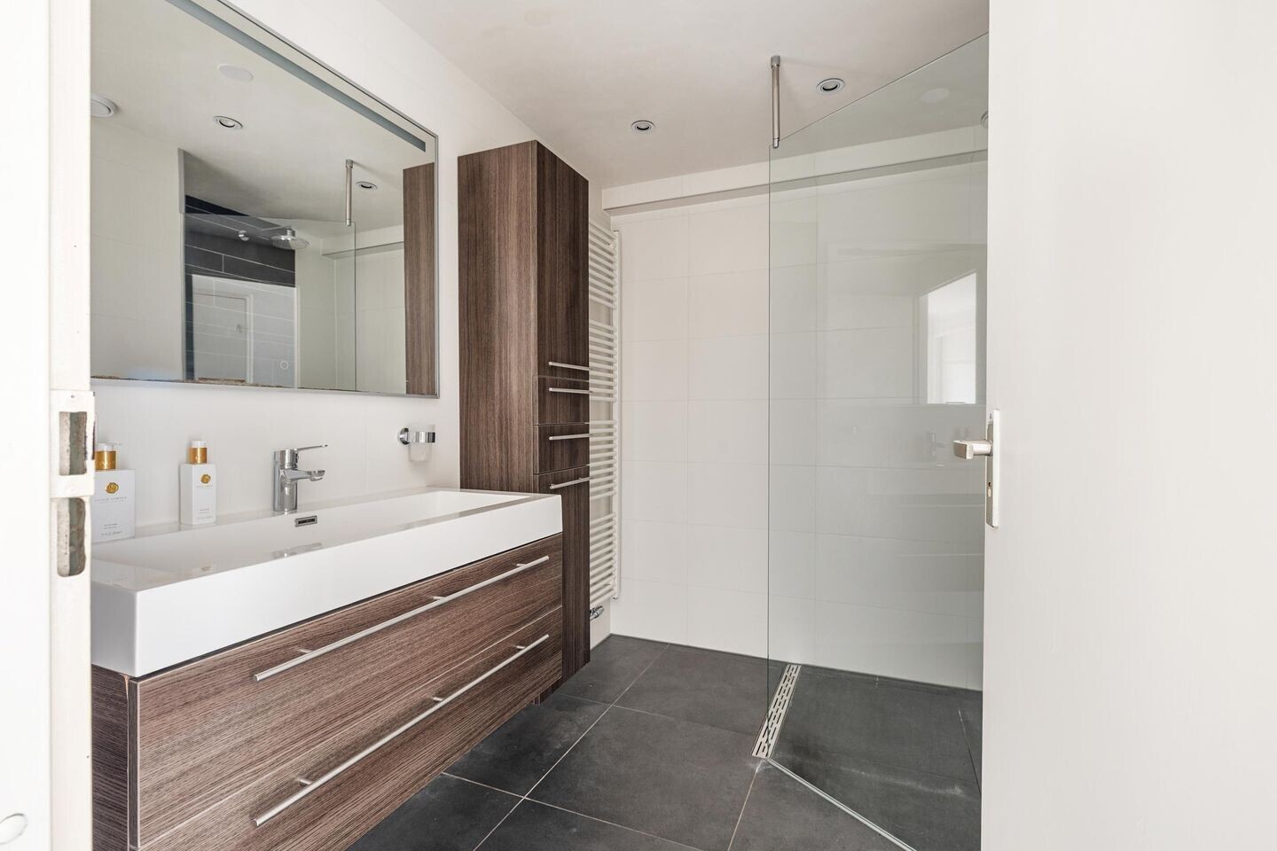 Appartement te koop: Nijverheidssingel 129, Breda