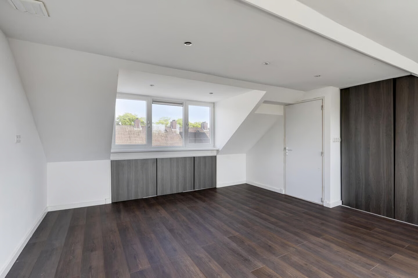 Tussenwoning te koop: Dr. Struyckenstraat 147, Breda