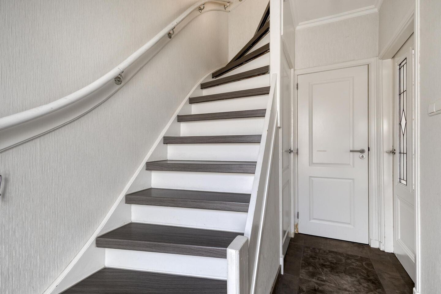 Tussenwoning te koop: Dr. Struyckenstraat 147, Breda
