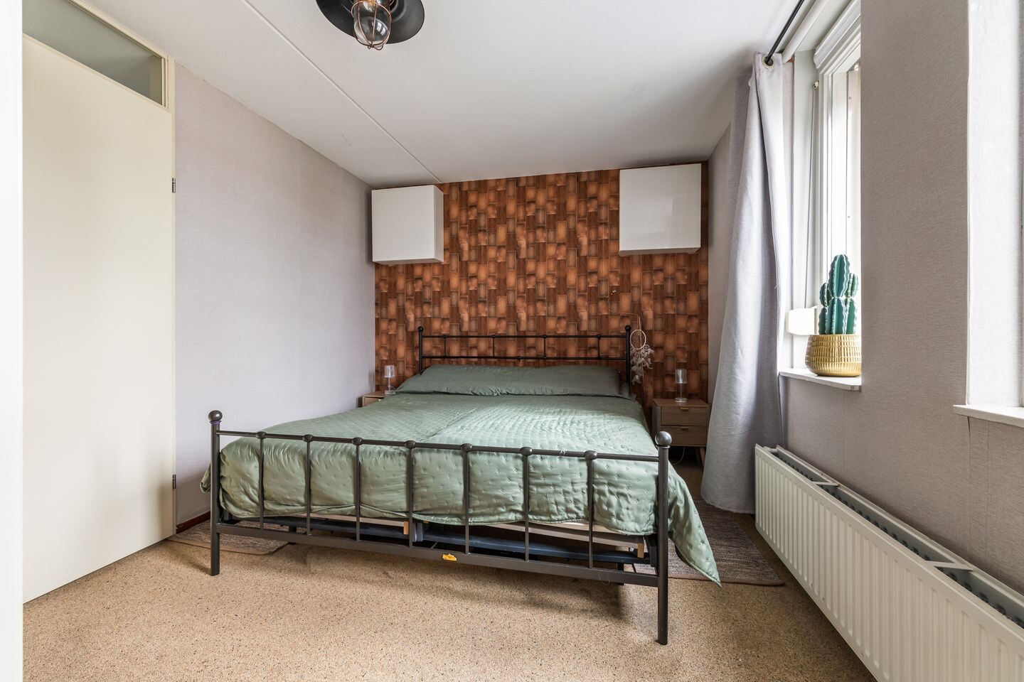 Tussenwoning te koop: Talmastraat 82, Breda