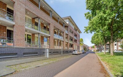 van Slingel. 43-B