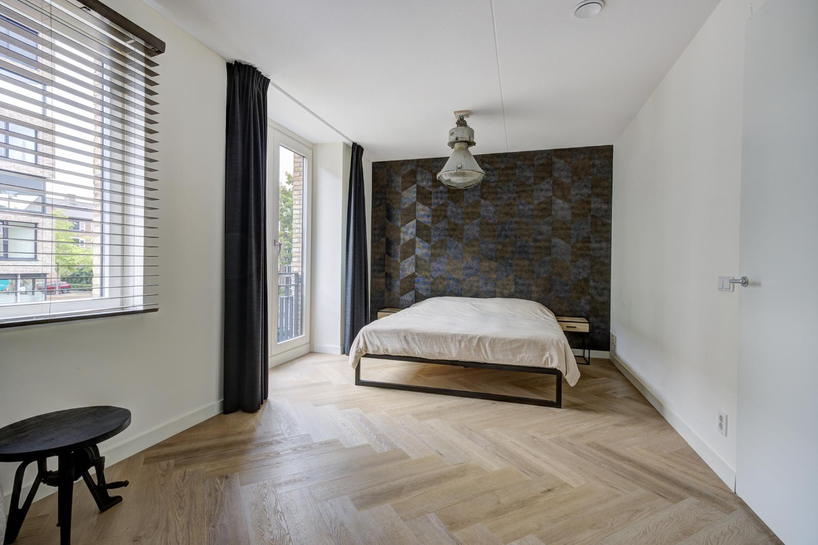 Tussenwoning te koop: Jan Ligthartstraat 32, Breda