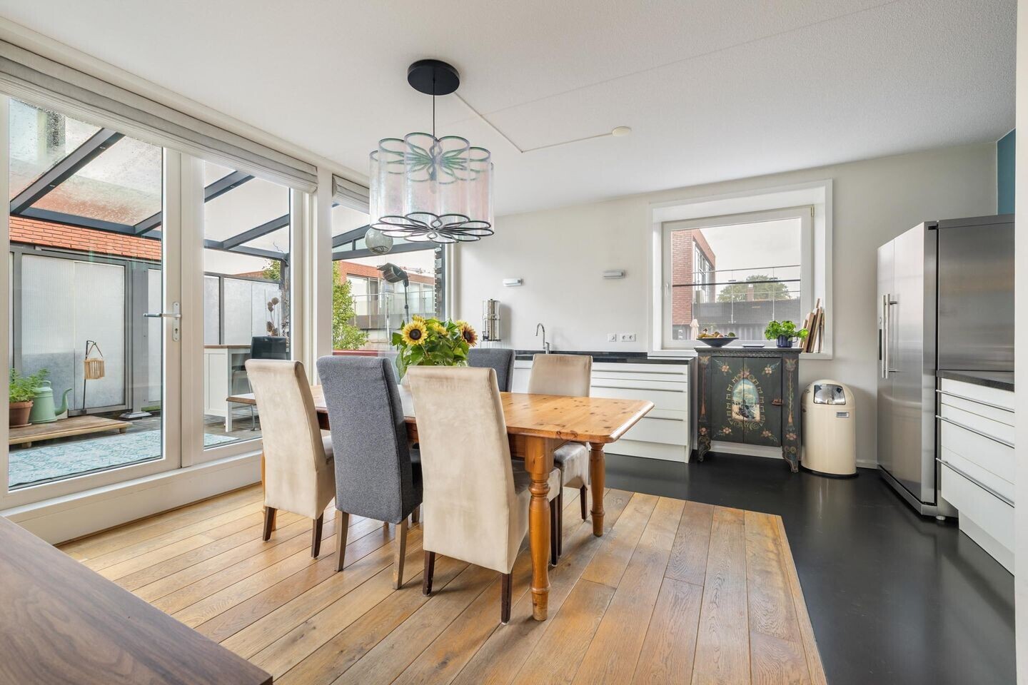 Tussenwoning te koop: Kronenburgwerf 19, Breda