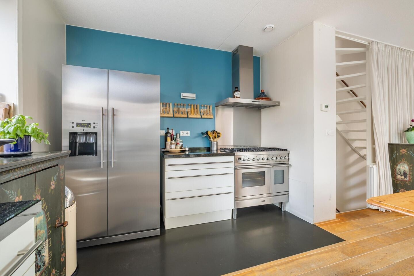 Tussenwoning te koop: Kronenburgwerf 19, Breda