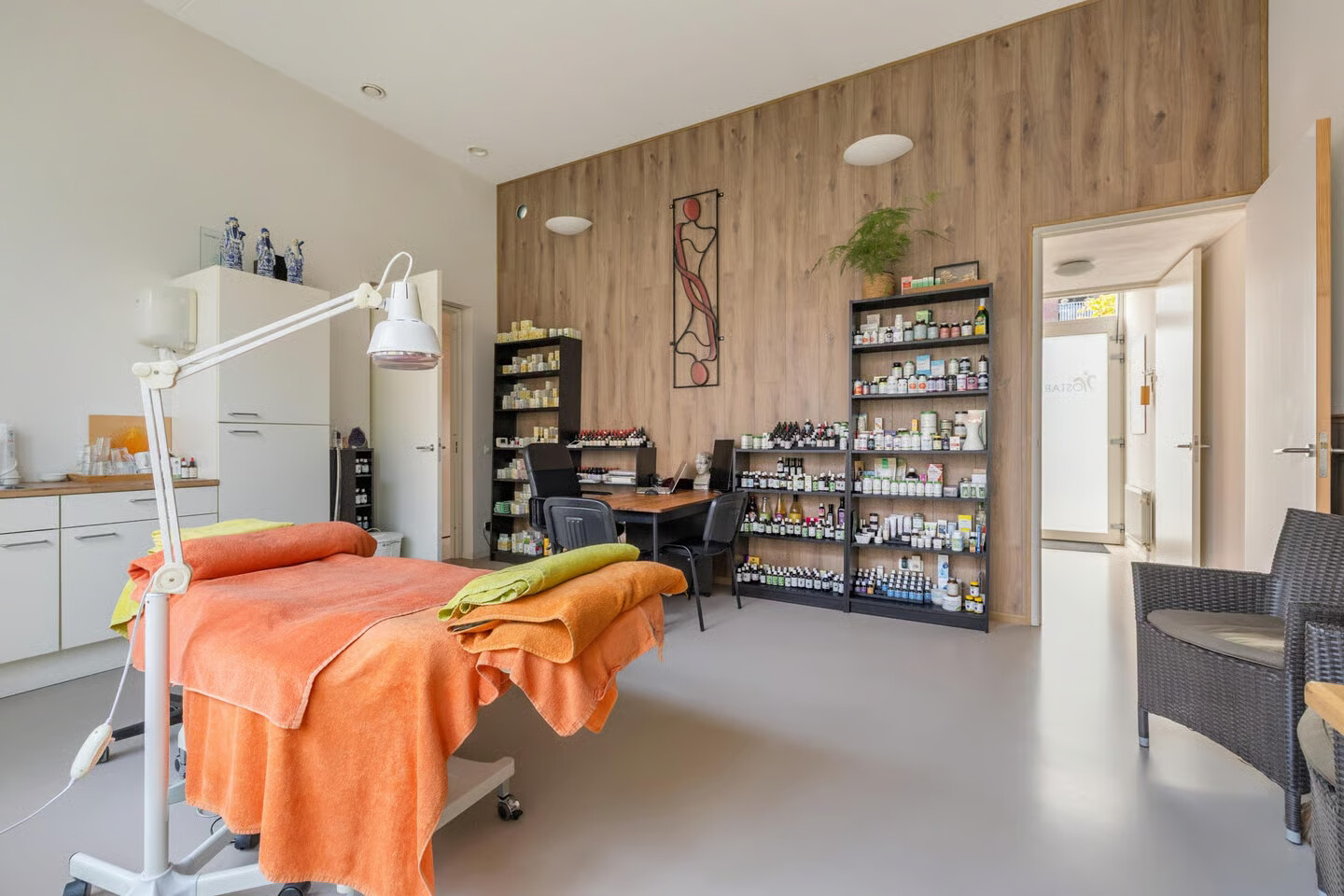 Tussenwoning te koop: Kronenburgwerf 19, Breda