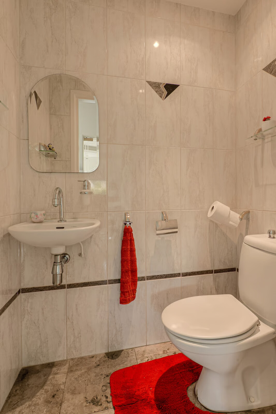 Vrijstaande woning te koop: Zuilenstraat 16, Breda