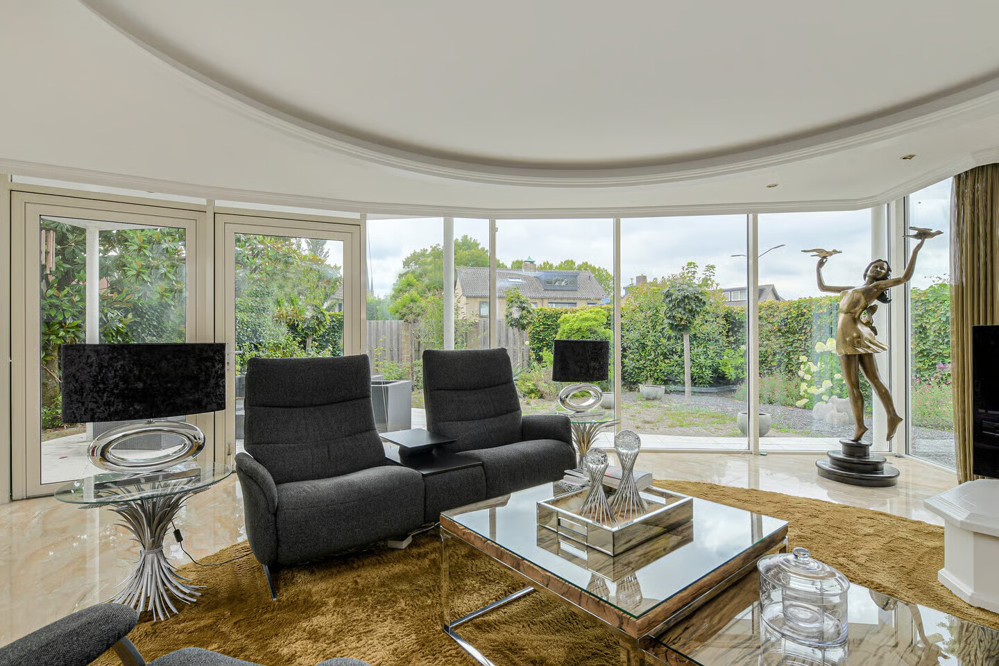 Vrijstaande woning te koop: Zuilenstraat 16, Breda