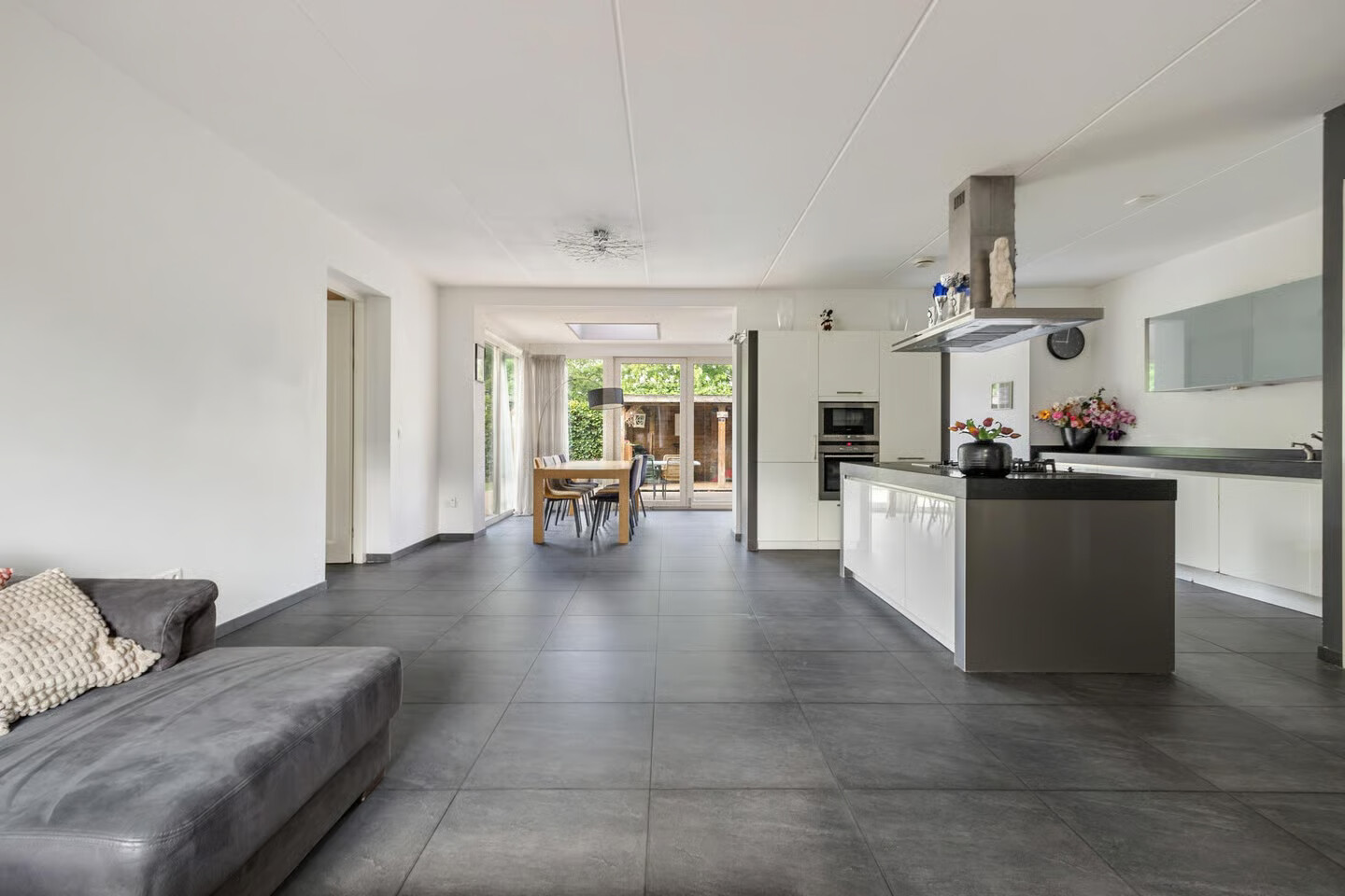 Vrijstaande woning te koop: Liesbospark 44, Breda