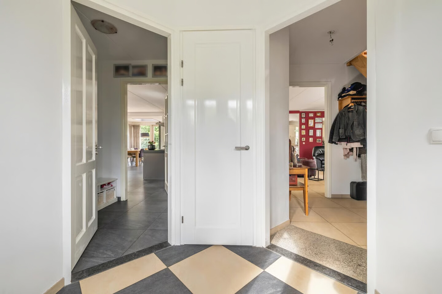 Vrijstaande woning te koop: Liesbospark 44, Breda