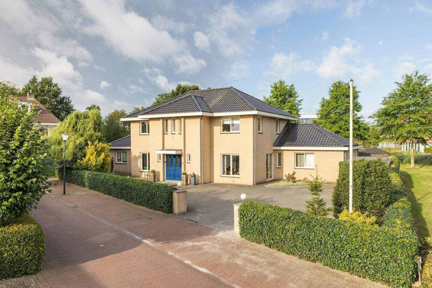Vrijstaande woning te koop: Liesbospark 44, Breda