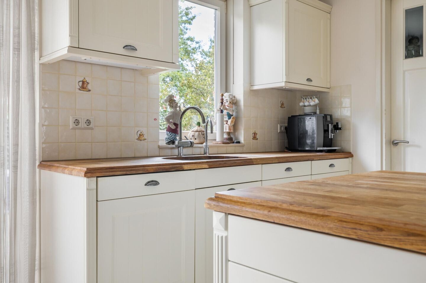 Vrijstaande woning te koop: Liesbospark 44, Breda