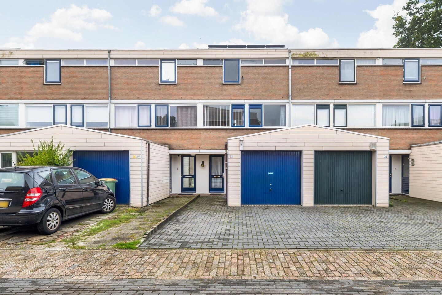 Tussenwoning te koop: Vloed 32, Breda