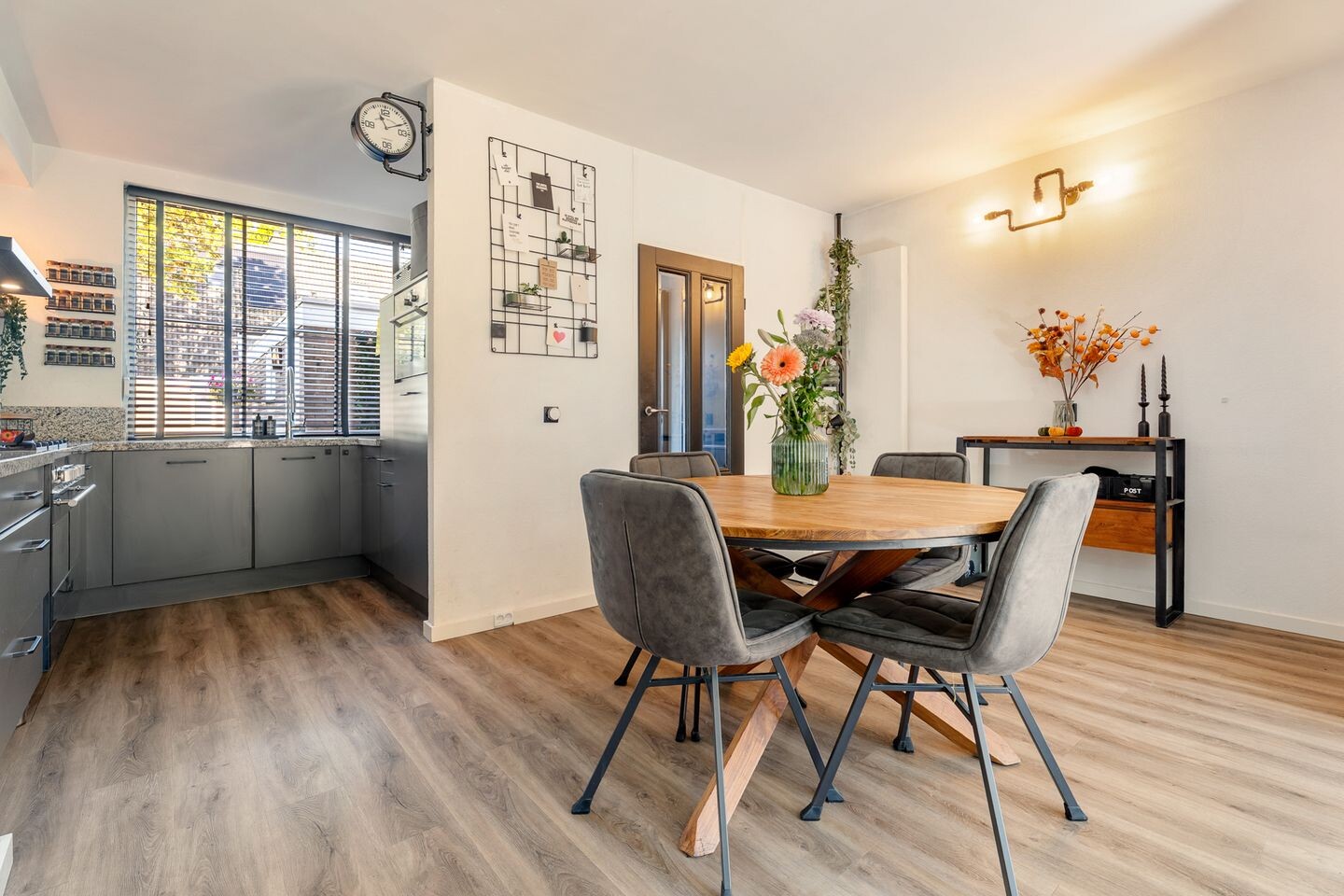Tussenwoning te koop: Kampakker 20, Breda