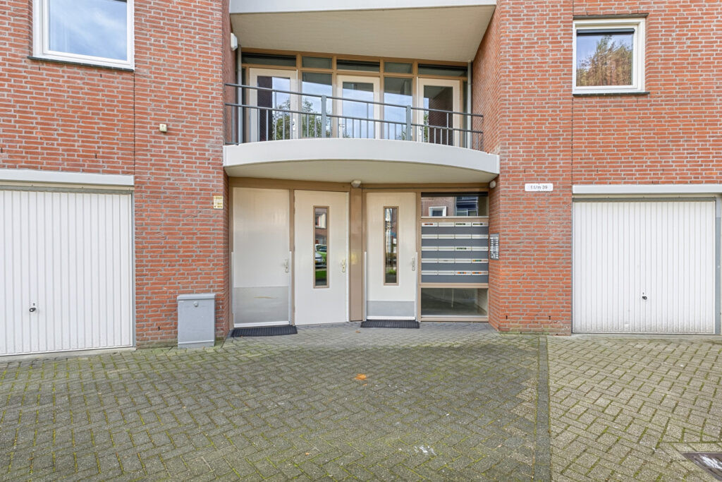 Appartement te koop: Burgemeester Van Gilsstraat 21, Breda