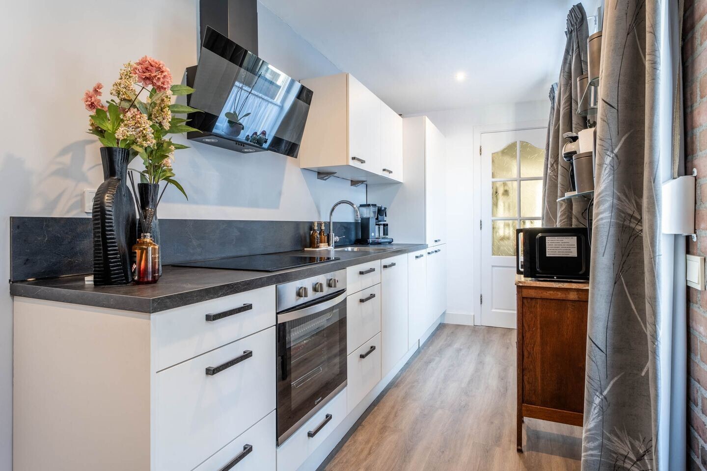 Tussenwoning te koop: Lunetstraat 42, Breda