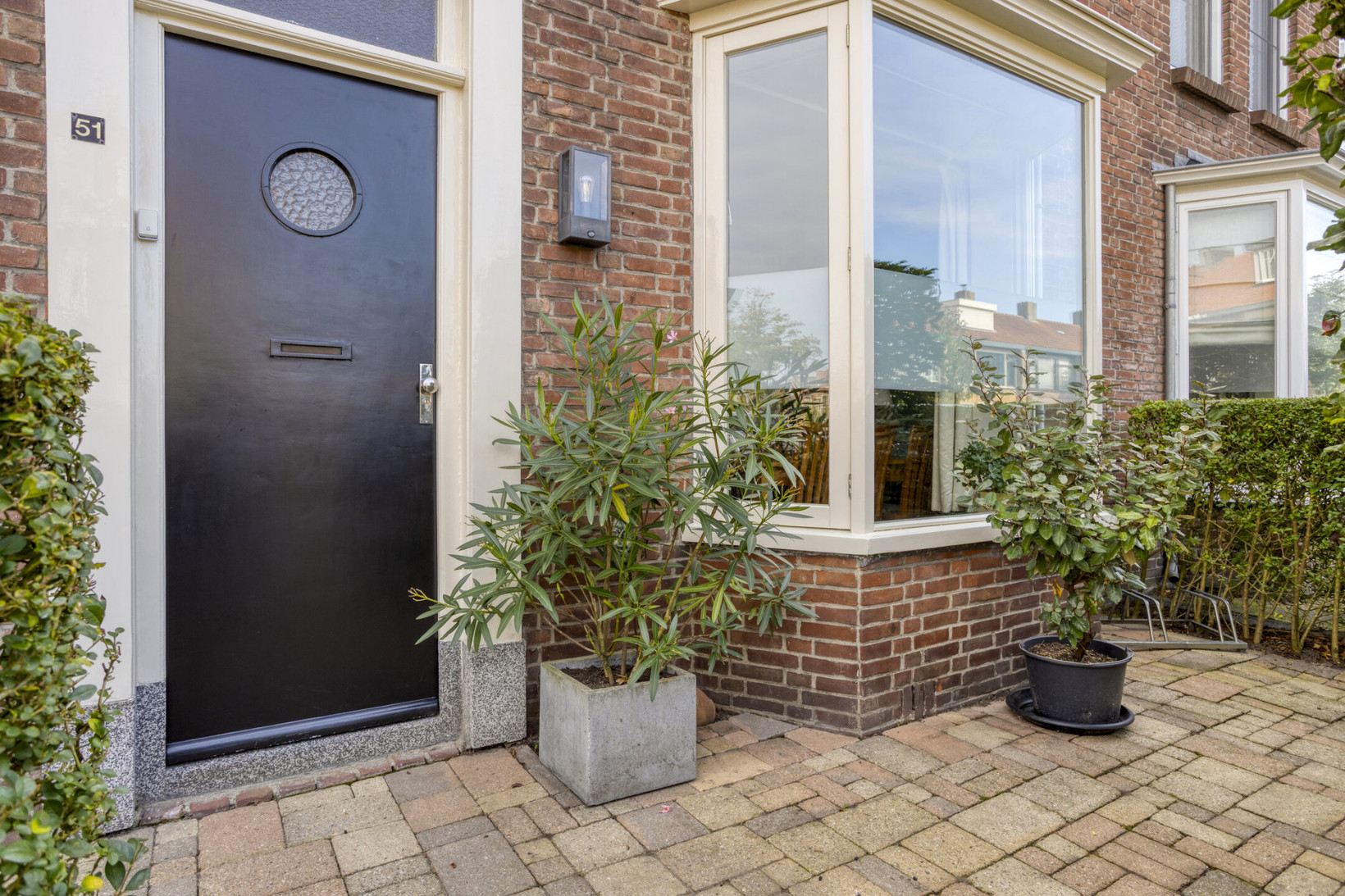 Tussenwoning te koop: Magnoliastraat 51, Breda