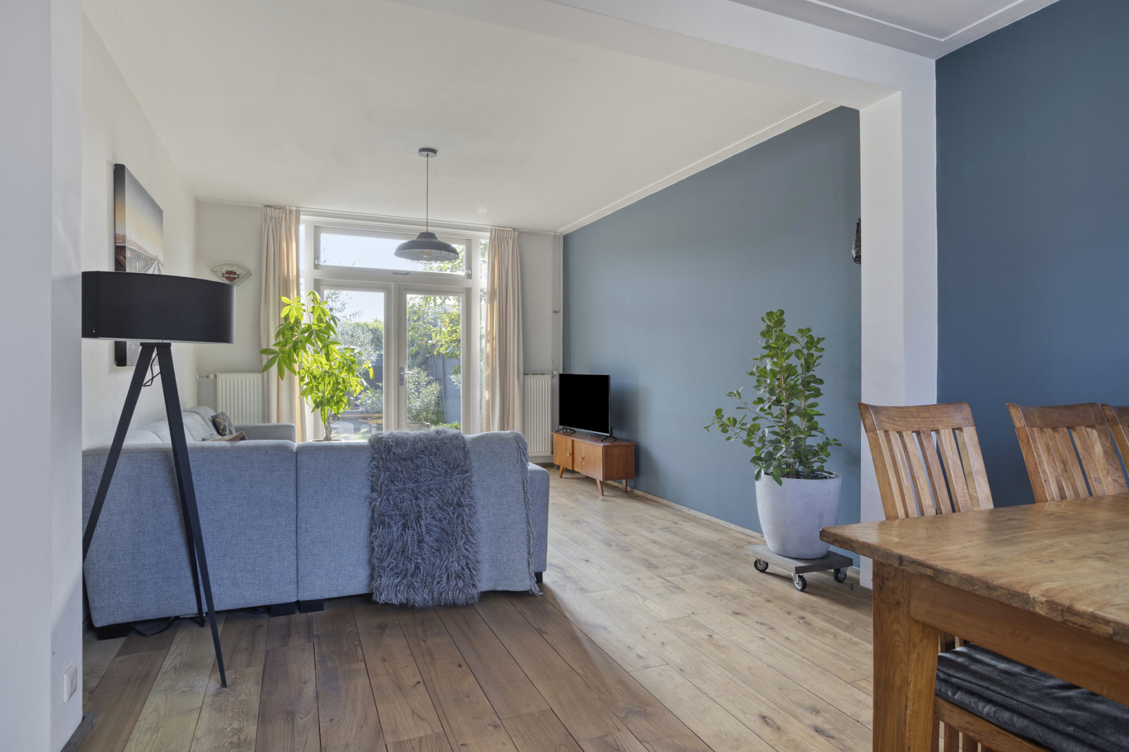 Tussenwoning te koop: Magnoliastraat 51, Breda