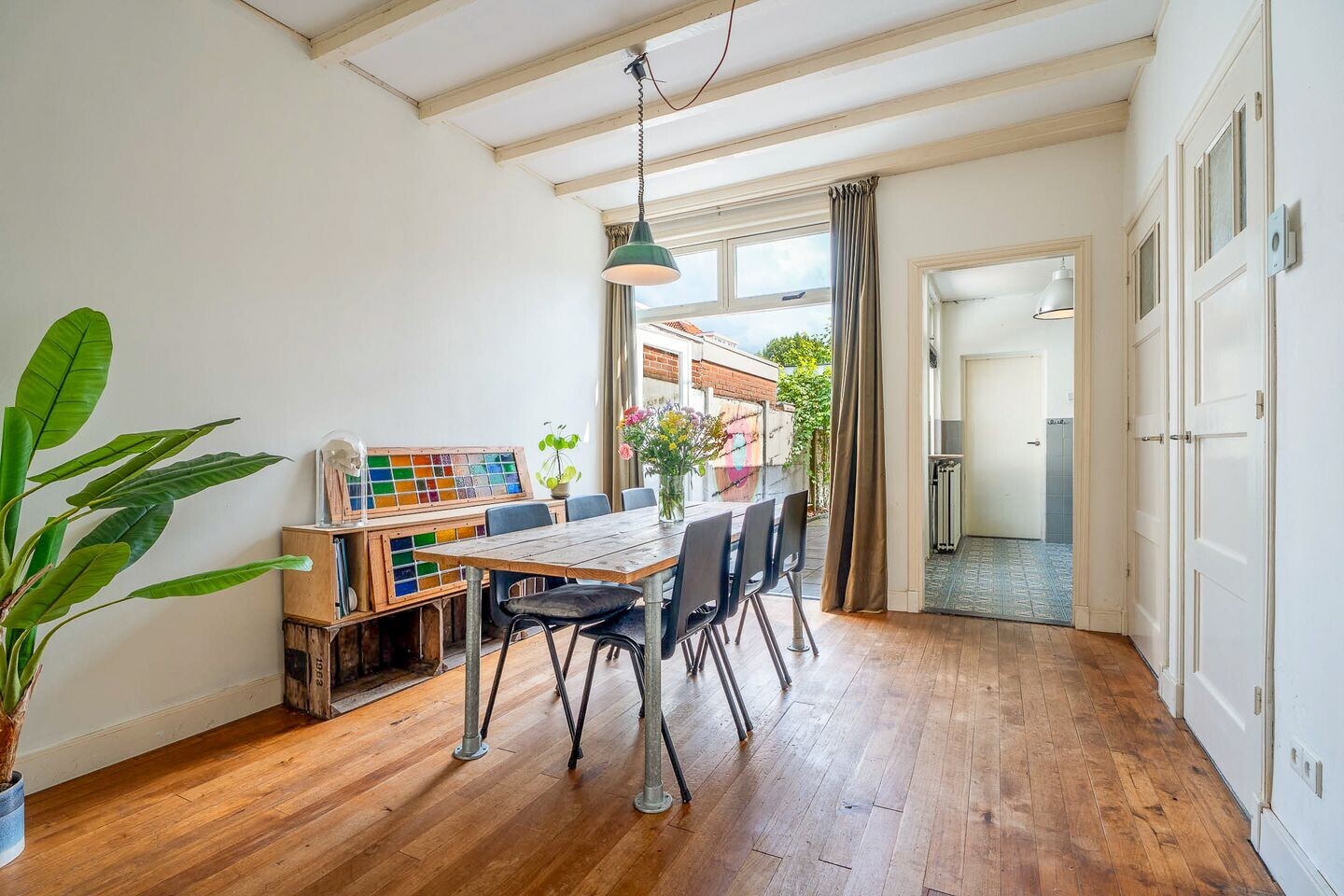 Tussenwoning te koop: Nuijtsstraat 5, Breda