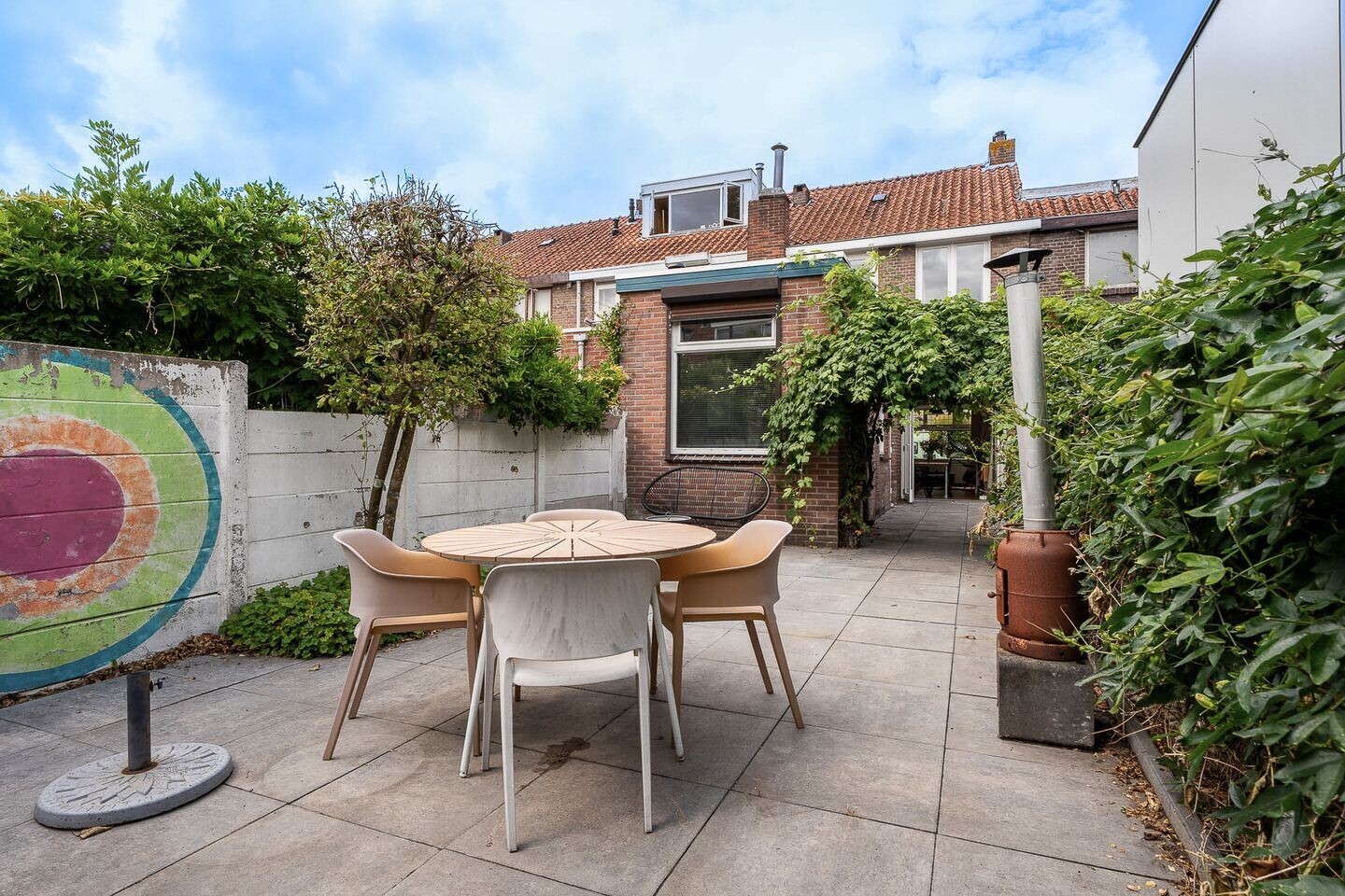Tussenwoning te koop: Nuijtsstraat 5, Breda