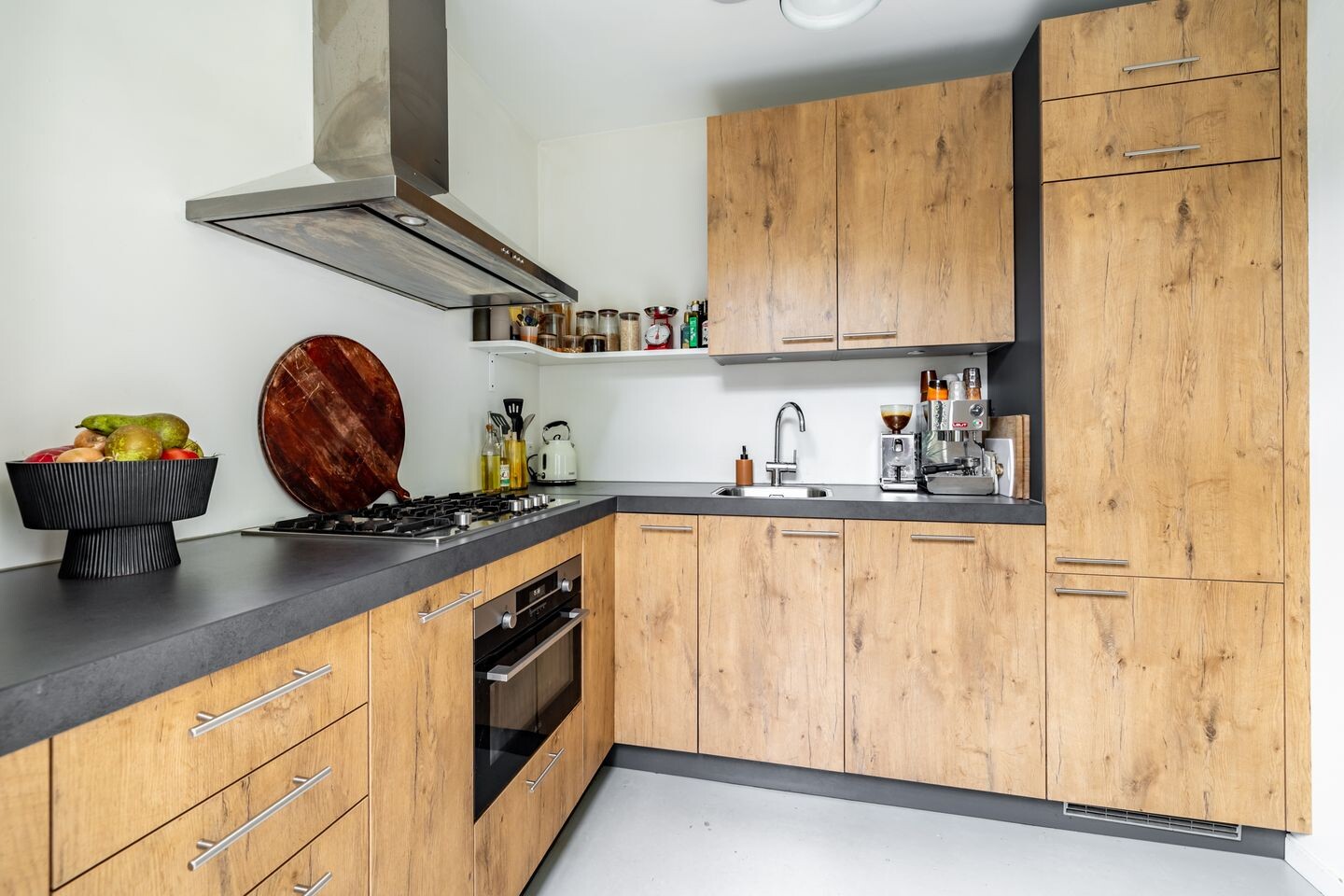Tussenwoning te koop: Acaciastraat 47, Breda