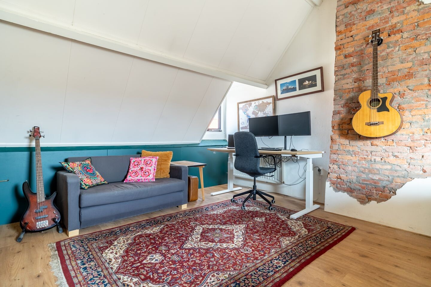 Tussenwoning te koop: Acaciastraat 47, Breda