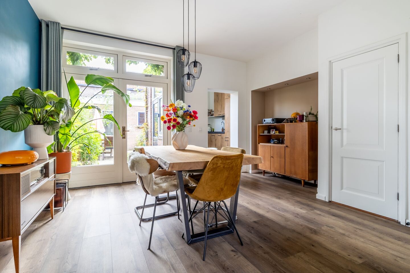 Tussenwoning te koop: Acaciastraat 47, Breda