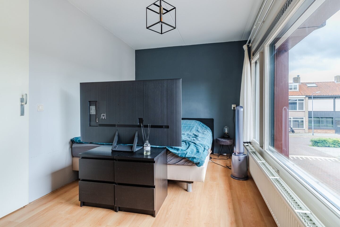 Tussenwoning te koop: Oleanderstraat 4, Breda