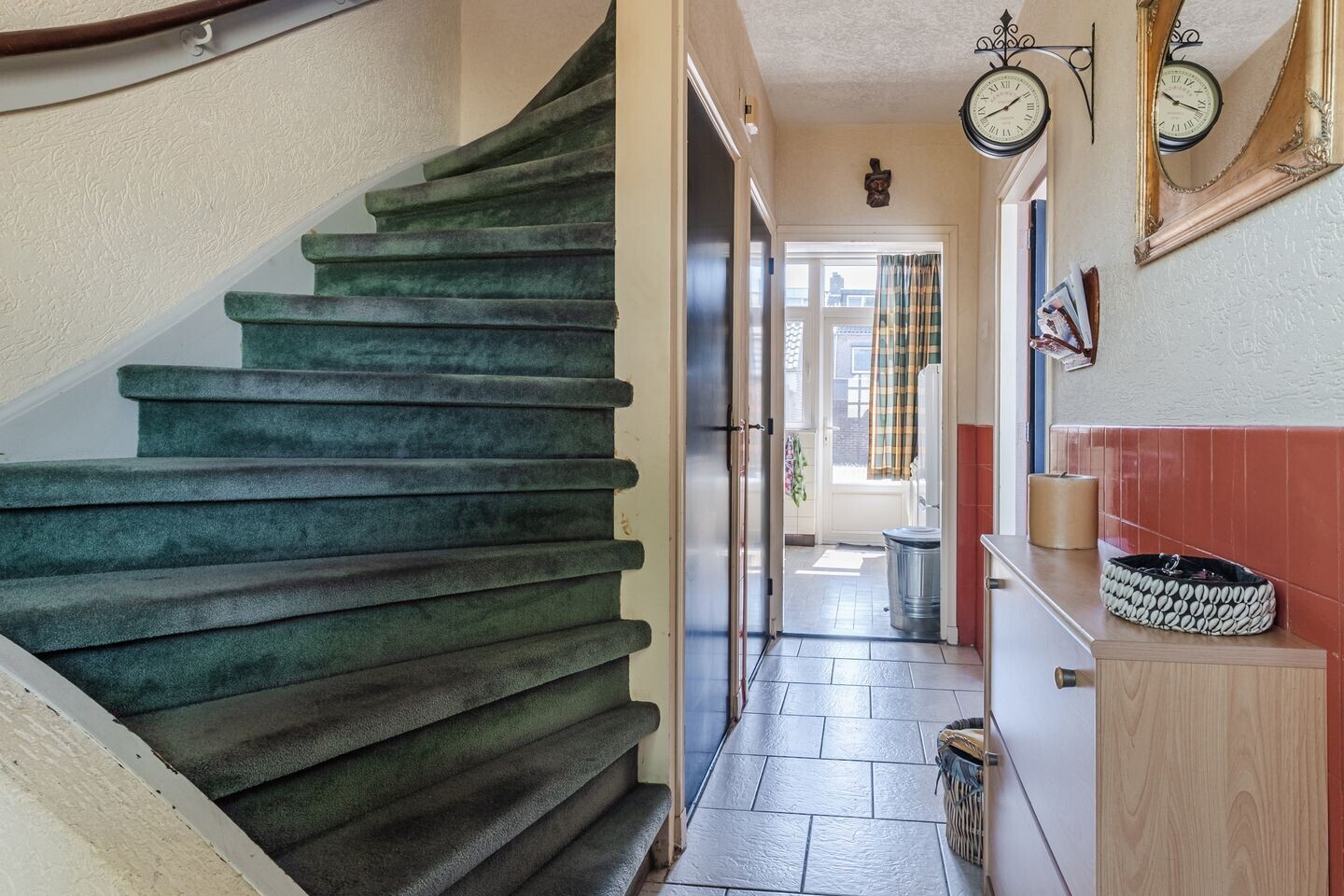 Tussenwoning te koop: Jasmijnstraat 23, Breda