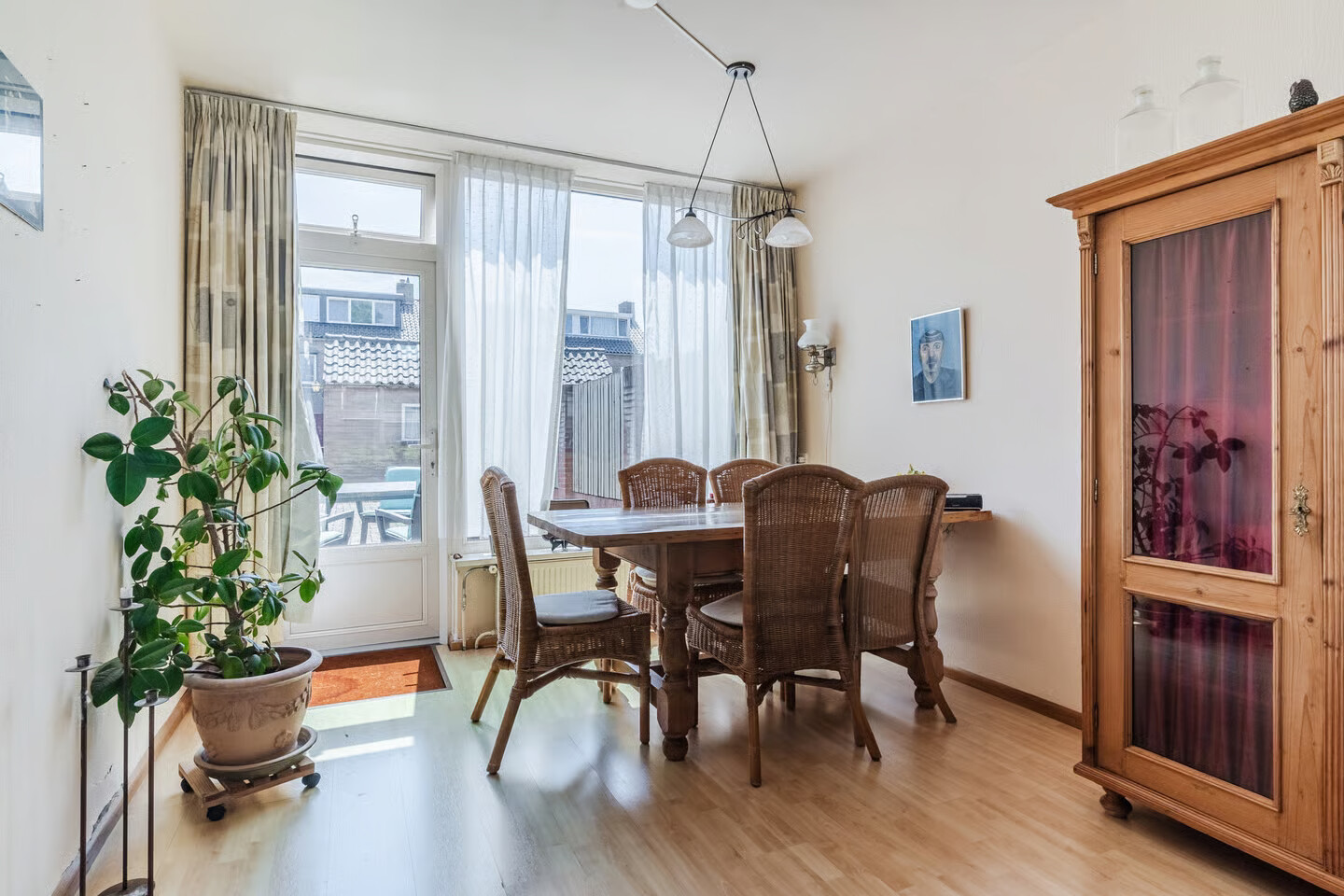 Tussenwoning te koop: Jasmijnstraat 23, Breda