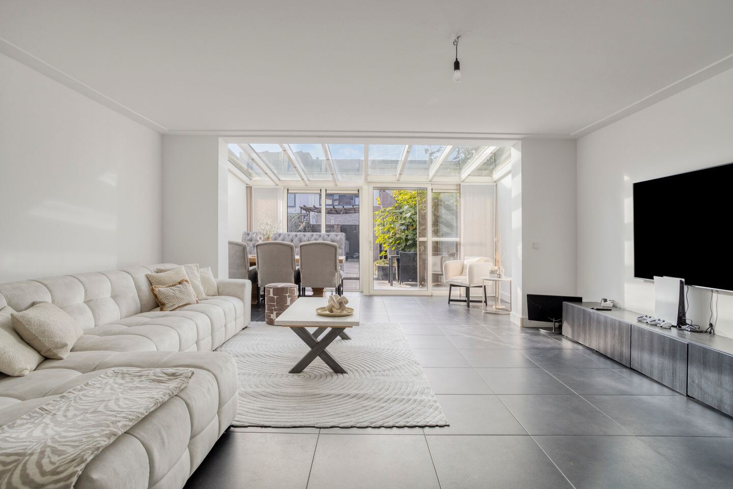 Tussenwoning te koop: Vuurvlinder 18, Breda