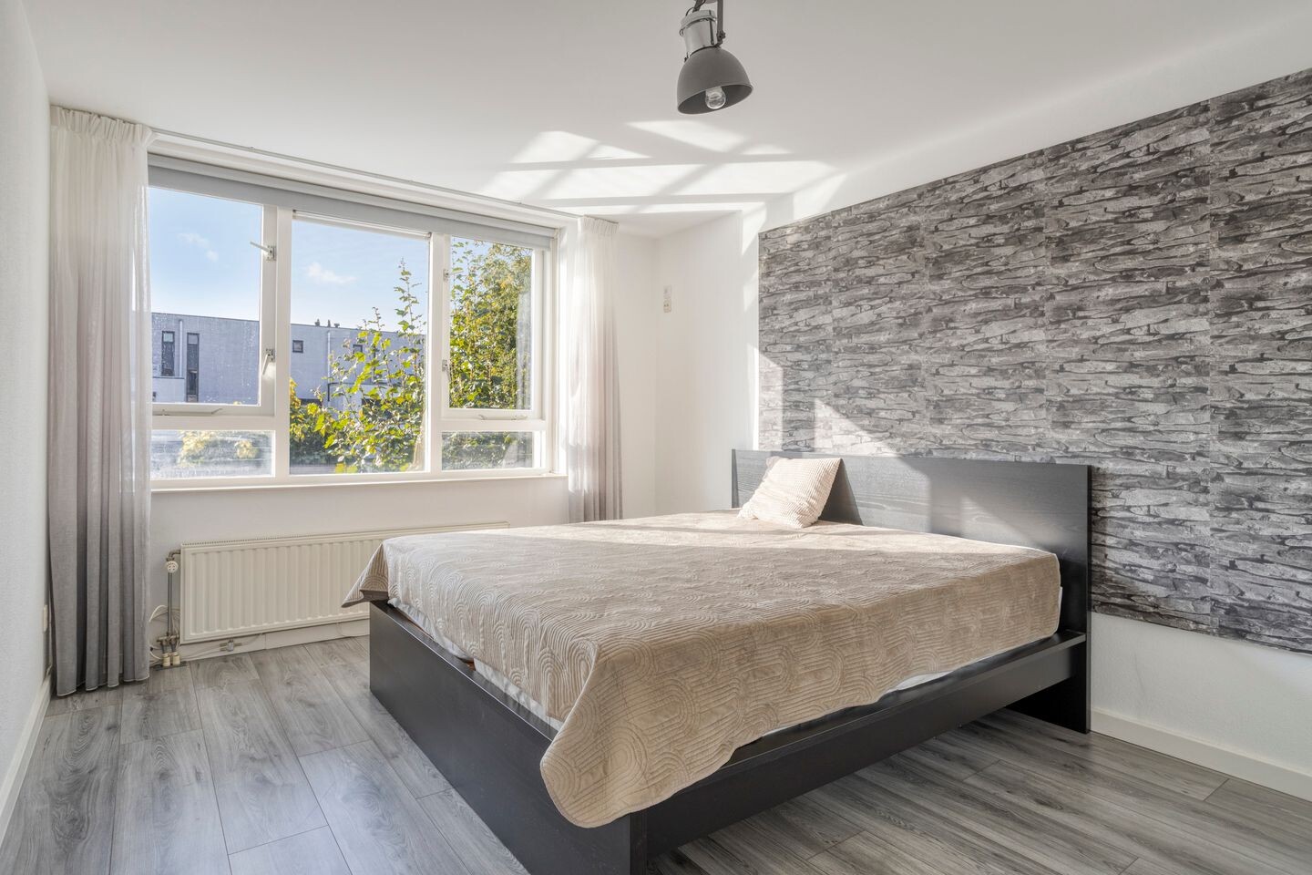Tussenwoning te koop: Vuurvlinder 18, Breda