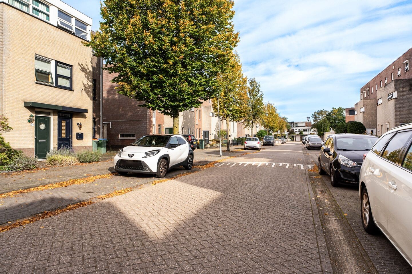Tussenwoning te koop: Vuurvlinder 30, Breda