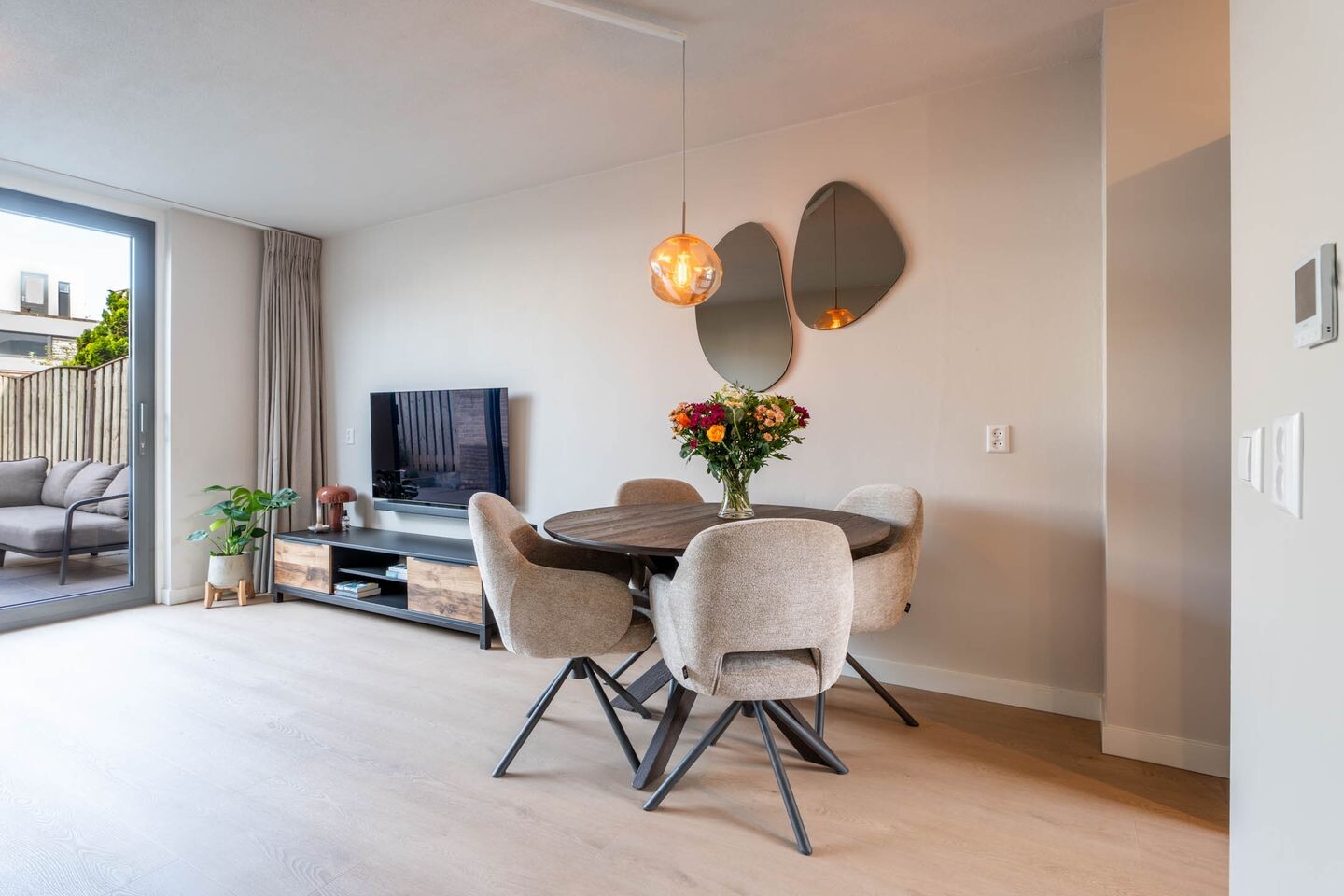 Tussenwoning te koop: Vuurvlinder 30, Breda