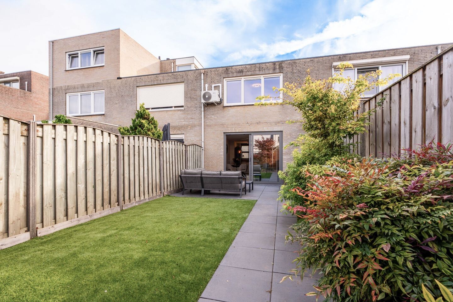 Tussenwoning te koop: Vuurvlinder 30, Breda
