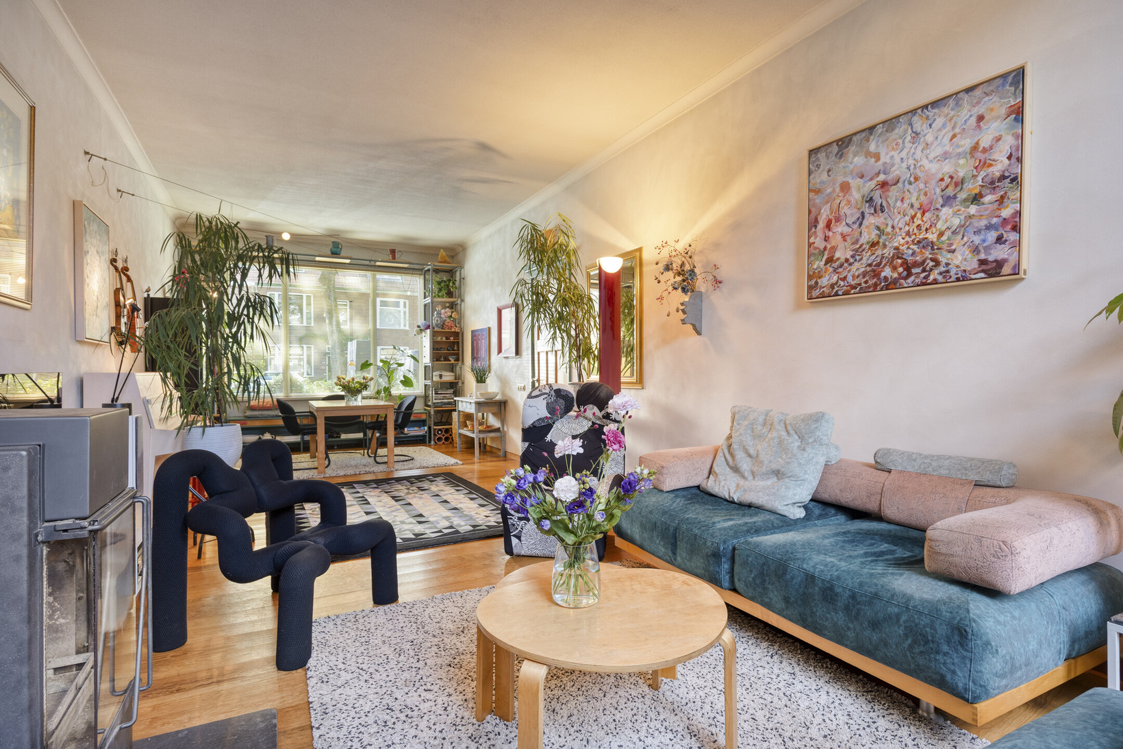 Tussenwoning te koop: Speelhuislaan 70, Breda